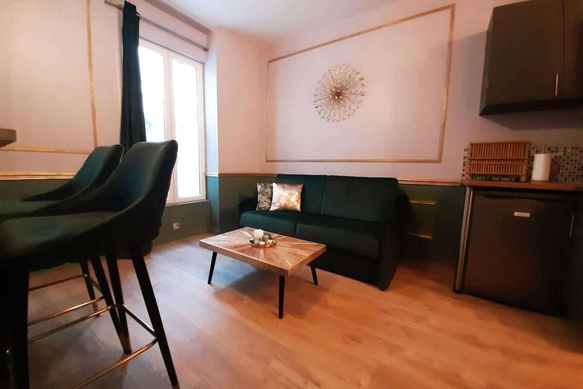 Guernica Apartment Paris Montmartre Номер фото